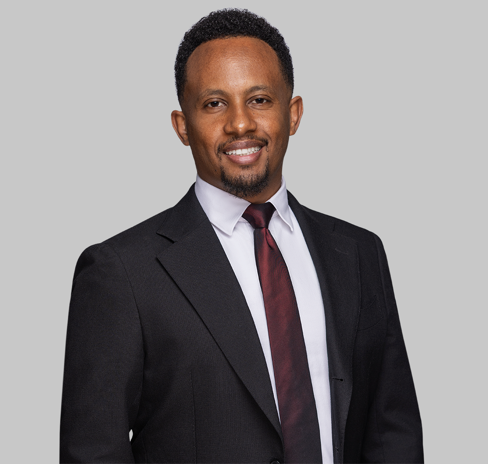 Dag Teferawork Headshot
